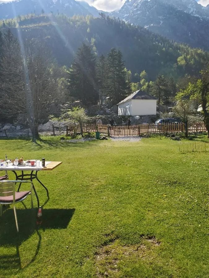 Hotel Bujtina 2 Valbone 0*,
