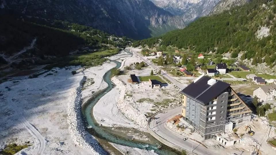 Bujtina 2 Hotel Valbone 0*,  Albania